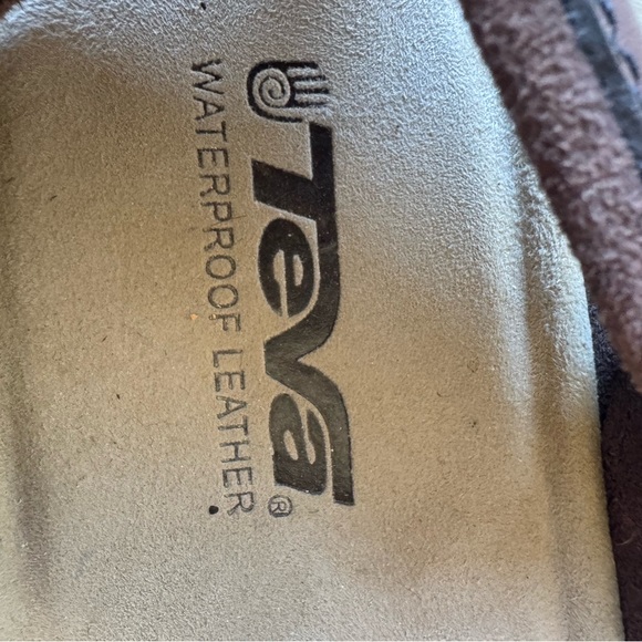Teva Waterproof Leather Hiking Sandals Brown #6591 Men’s 8 EUC - Picture 3 of 14